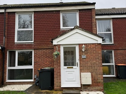 3 Bed Terraced House, Webbs Close, MK43