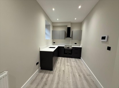 1 Bed Flat, London Road, TN13