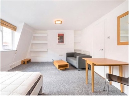 Studio Flat, Cleveland Street, W1T