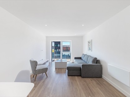 2 Bed Flat, Castleton House, NW9