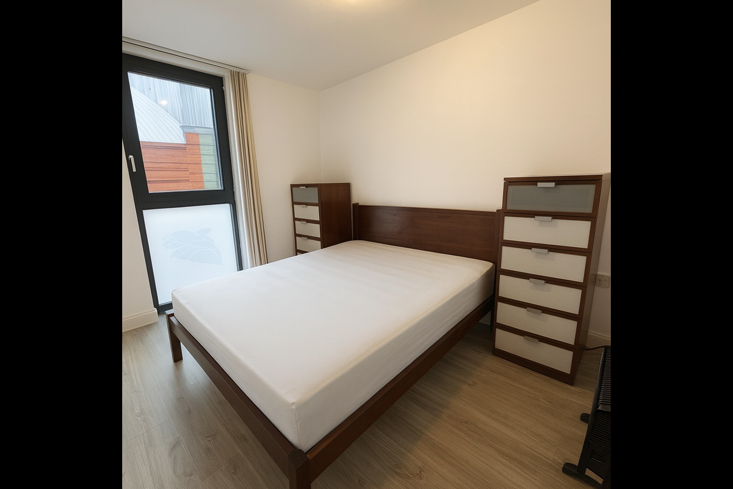 Room in a Shared Flat, Southside, B5 photo 3