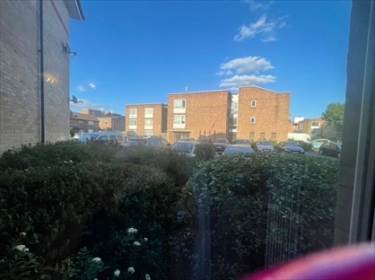 2 Bed Flat, Douglas Road, TW19