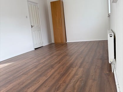 2 Bed Flat, High Street, HP4