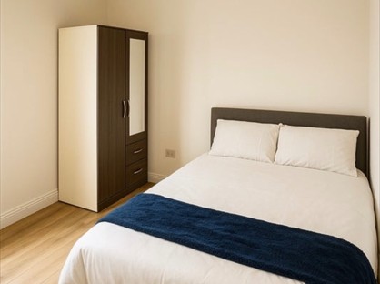 3 bed room for rent in Room in a Shared House, Dallow Road, LU1