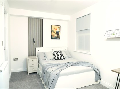 Room in a Shared House, Leonard Court, TF2