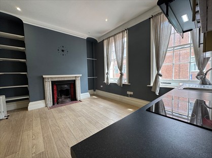 1 Bed Flat, Portland Street, SO14
