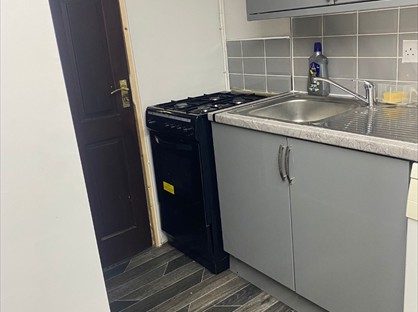 1 Bed Flat, Sandringham Road. All Bills Included, BD14