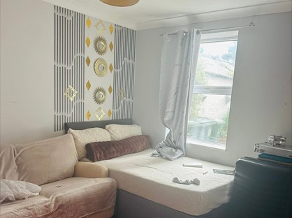 5 Bed Semi-Detached House, Sleaford Road, PE21