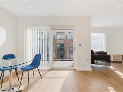 2 Bed Flat, Paddington House, NW9