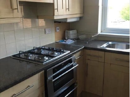 2 Bed Flat, Station Lane, RM12