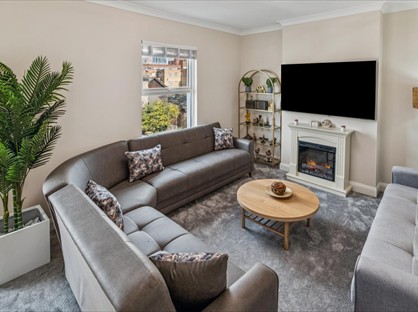 1 Bed Flat, Bonfield Road, SE13