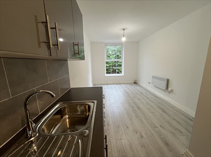 1 Bed Flat, Chorcliffe House, PR7