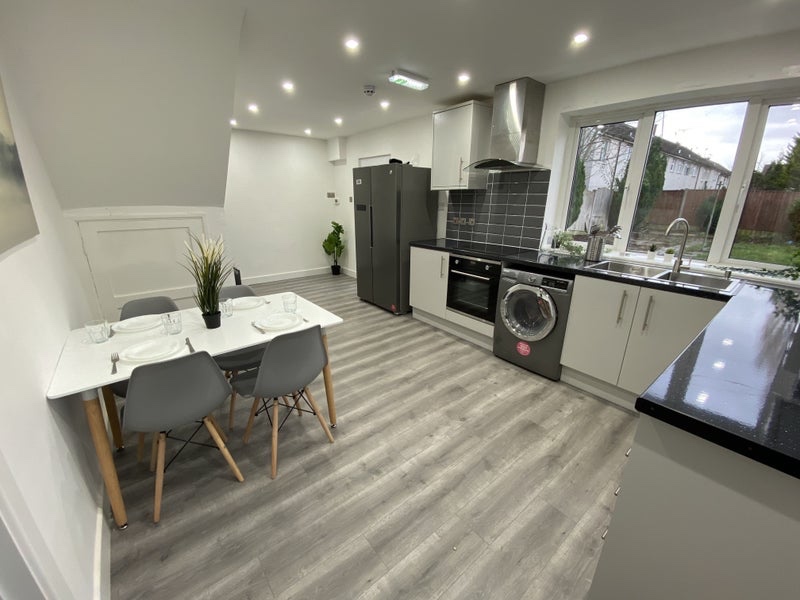 Additional image 6 of Room in a Shared House, Robin Hood Road, CV3, N1 7GU