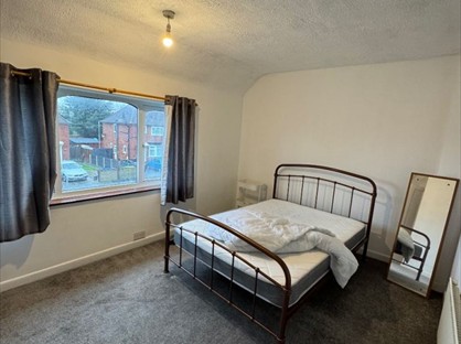 3 Bed Semi-Detached House, Carisbrooke Road, WS10