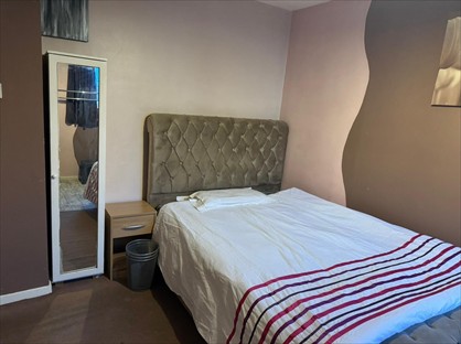 Room in a Shared House, Ballytine Road, GU14