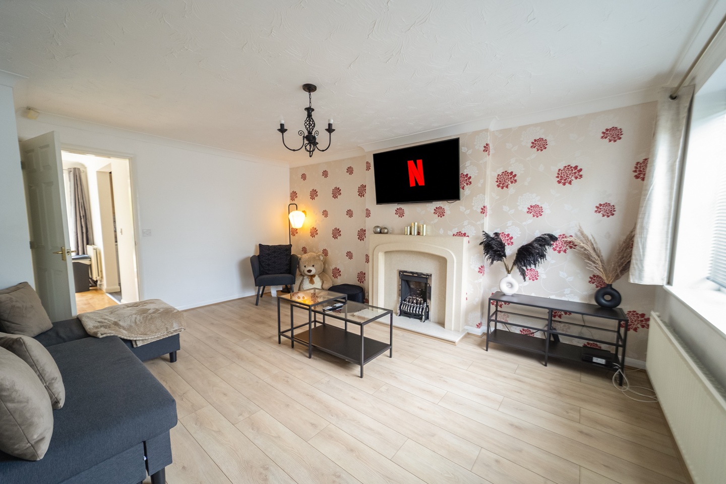 3 Bed End Terrace, Furlong Road, CV1, N1 7GU