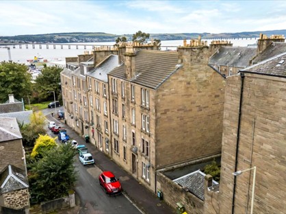 1 Bed Flat, Springhill, DD4