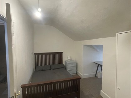 Room in a Shared House, West Street, OX16