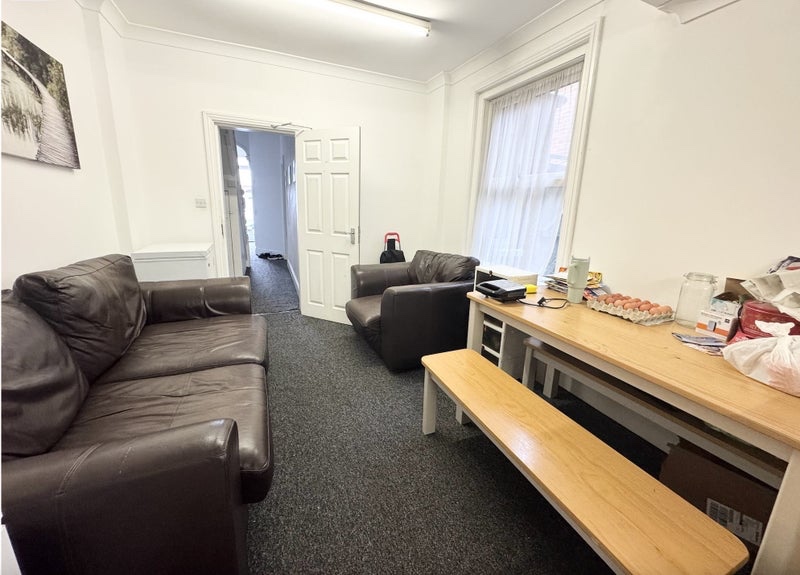 Additional image 8 of Room in a Shared House, Harborough Road, SO15, N1 7GU