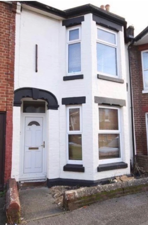 5 Bed Terraced House, Thackeray Road, SO17, N1 7GU