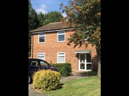 2 Bed Flat, Shortridge Court, CM8