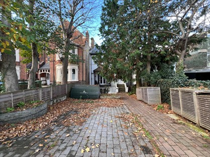 2 Bed Flat, Shrewsbury Lane, SE18