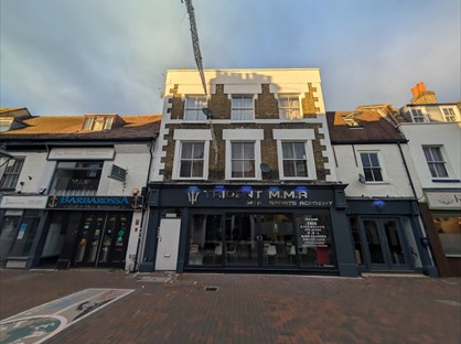 1 Bed Flat, Sun Street, EN9