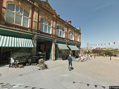 Room in a Shared Flat, Imperial Buildings, S60