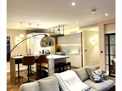 3 Bed Flat, New Union Square, SW11