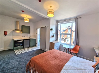 Bedsit, Gillott Road, B16