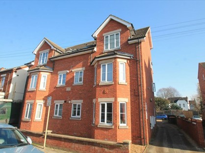 Studio Flat, Foster Hill Road, MK40