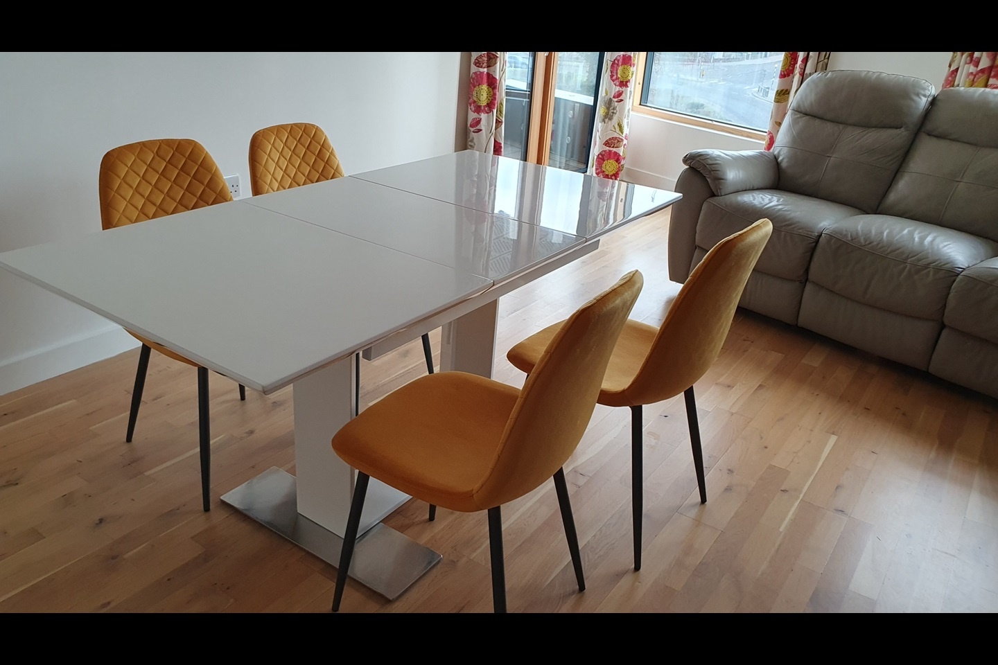 2 Bed Flat, Honister, RG1 photo 5