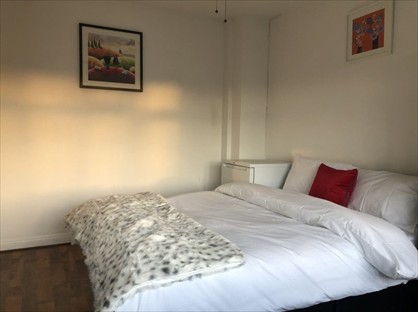 Room in a Shared House, Tamworth Lane, CR4