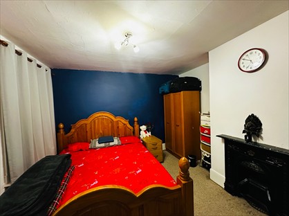 Room in a Shared House, Maybury Hill, GU22