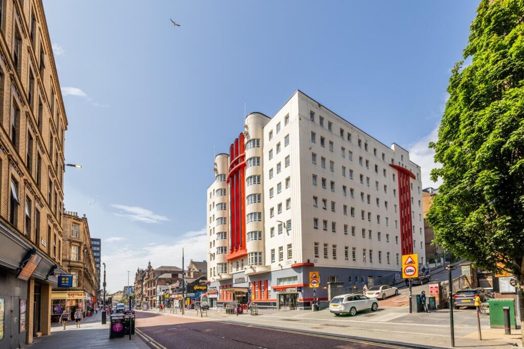 3 Bed Flat, Sauchiehall Street, G2