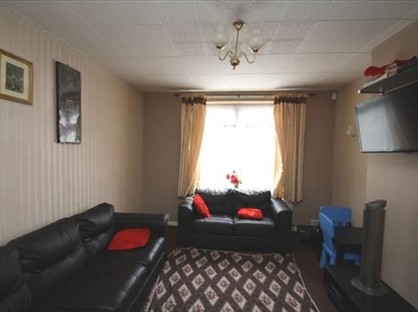 3 Bed Terraced House, Reede Road, RM10