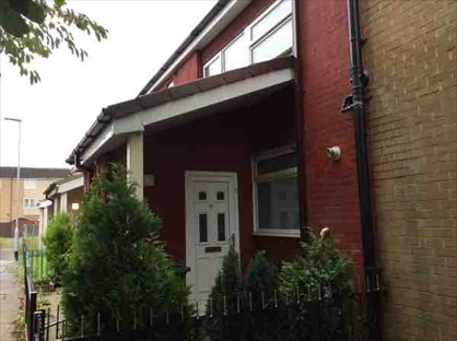 2 Bed Terraced House, Stirling Way, TS17