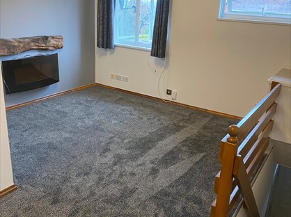 1 Bed Flat, Haytor Avenue, TQ4