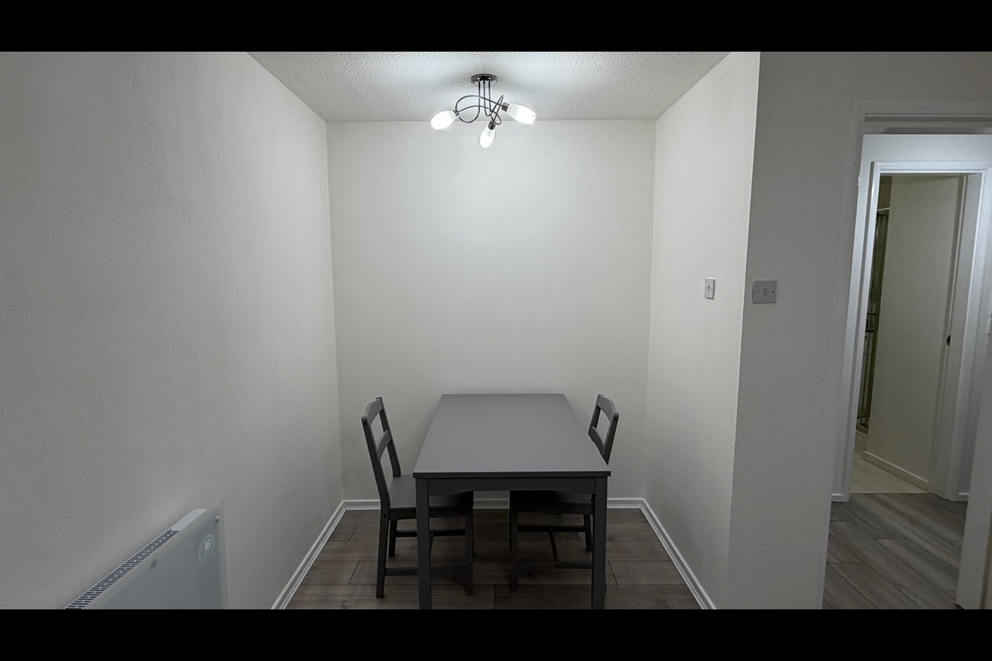 1 Bed Flat, North Fort St, EH6 photo 4