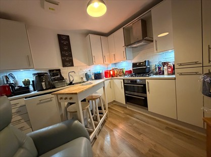 1 Bed Flat, East Down Mews, DT1