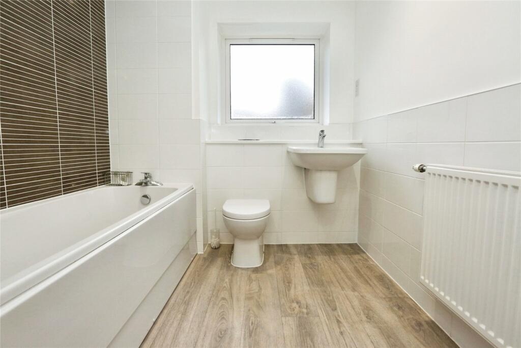 Additional image 11 of 2 Bed Flat, Mansfield Park Street, SO18, N1 7GU