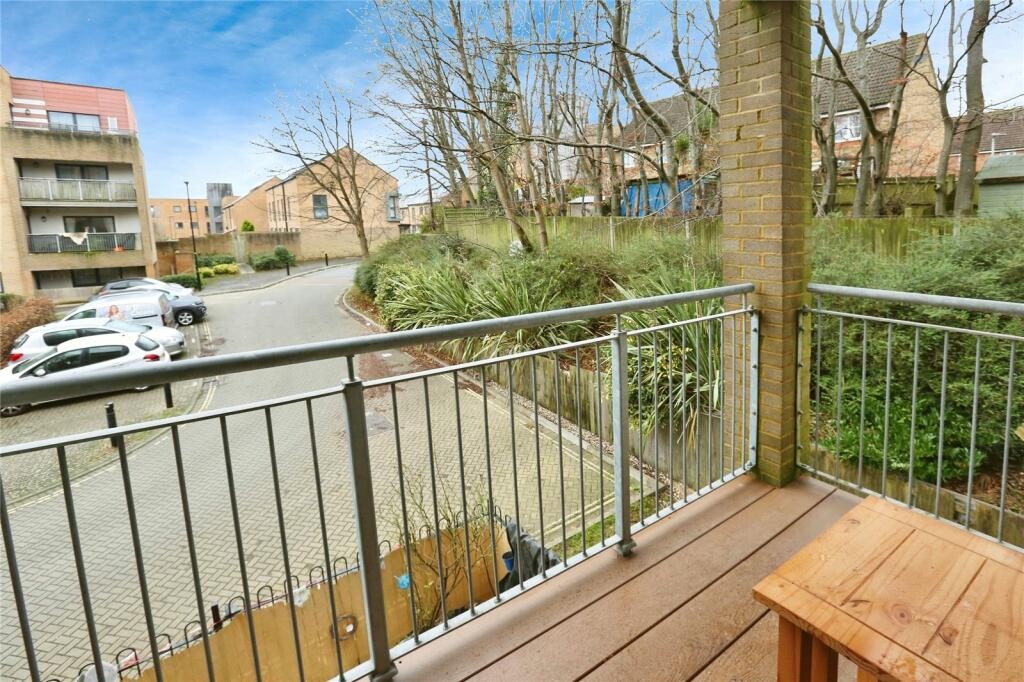Additional image 14 of 2 Bed Flat, Mansfield Park Street, SO18, N1 7GU