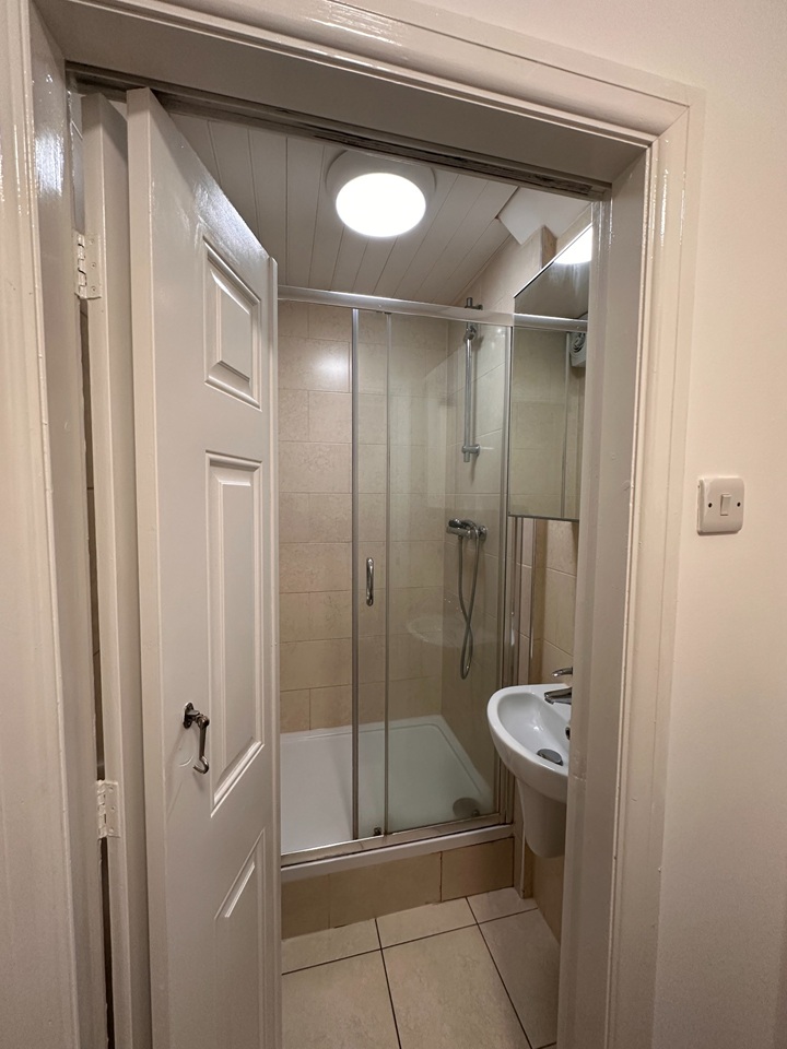 Additional image 8 of Room in a Shared House, Sheffield, S11, N1 7GU