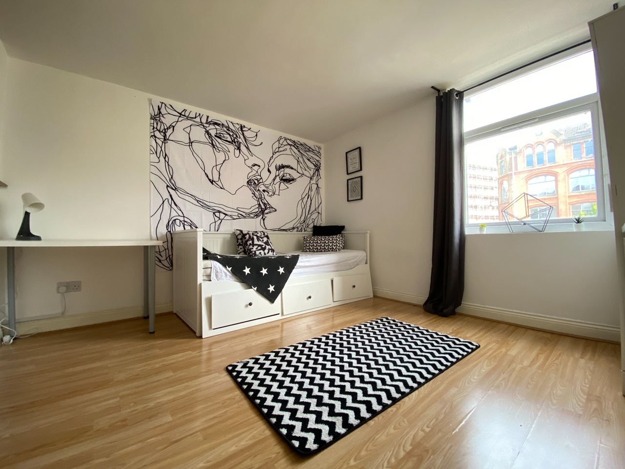 Additional image 2 of 1 Bed Flat, Humberstone Gate, LE1, N1 7GU