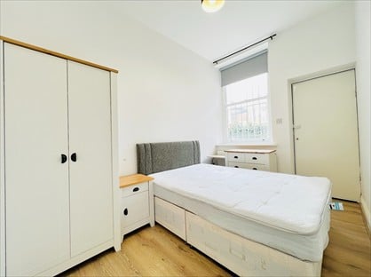 2 Bed Flat, Rosslyn House, SW2