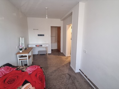 Room in a Shared House, Carlisle Gardens, HA3