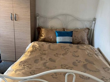 Room in a Shared Flat, Harts Lane, IG11