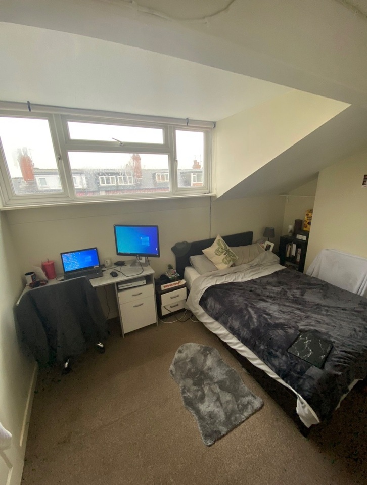 Room in a Shared House, Stanmore View, LS4