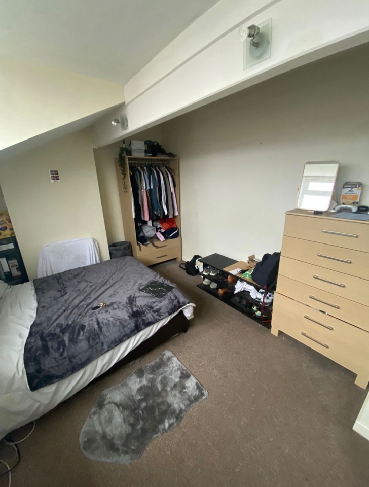Room in a Shared House, Stanmore View, LS4 photo 3