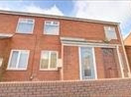 2 Bed Flat, Rosemount Court, DL14